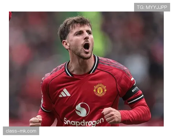 拉什福德犀利突破再现神勇 曼联进攻端再添利器