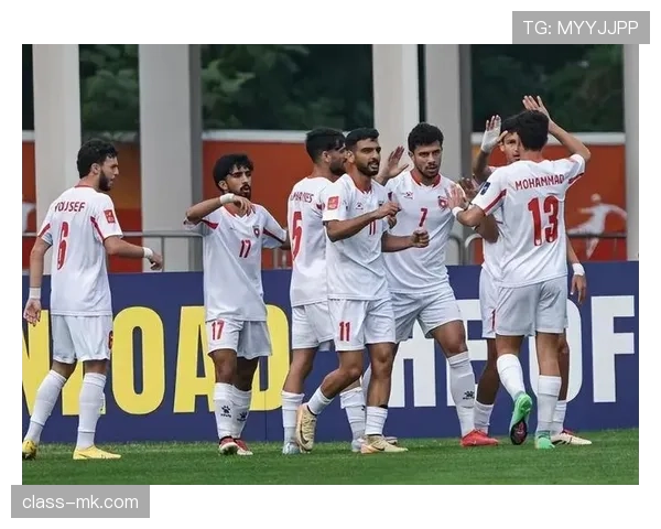 激战正酣！足球杯赛最新排名出炉：豪门强势领跑，黑马异军突起引关注